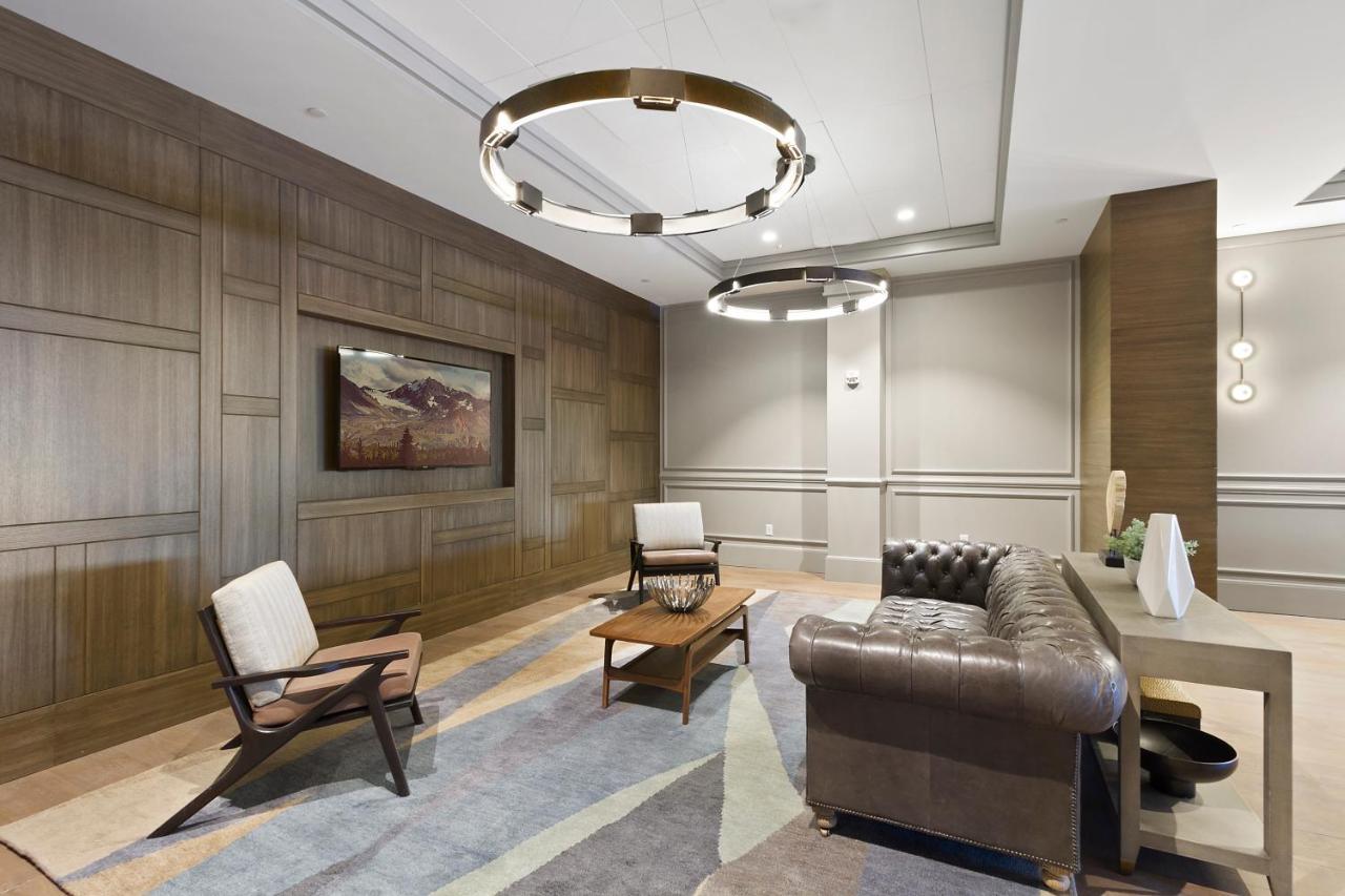 The Vanderbilt Hotel Suites ウェストバリー エクステリア 写真